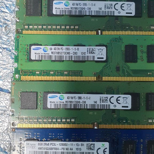 DDR3 8GB , 4GB 삼성 ,하이닉스 이미지