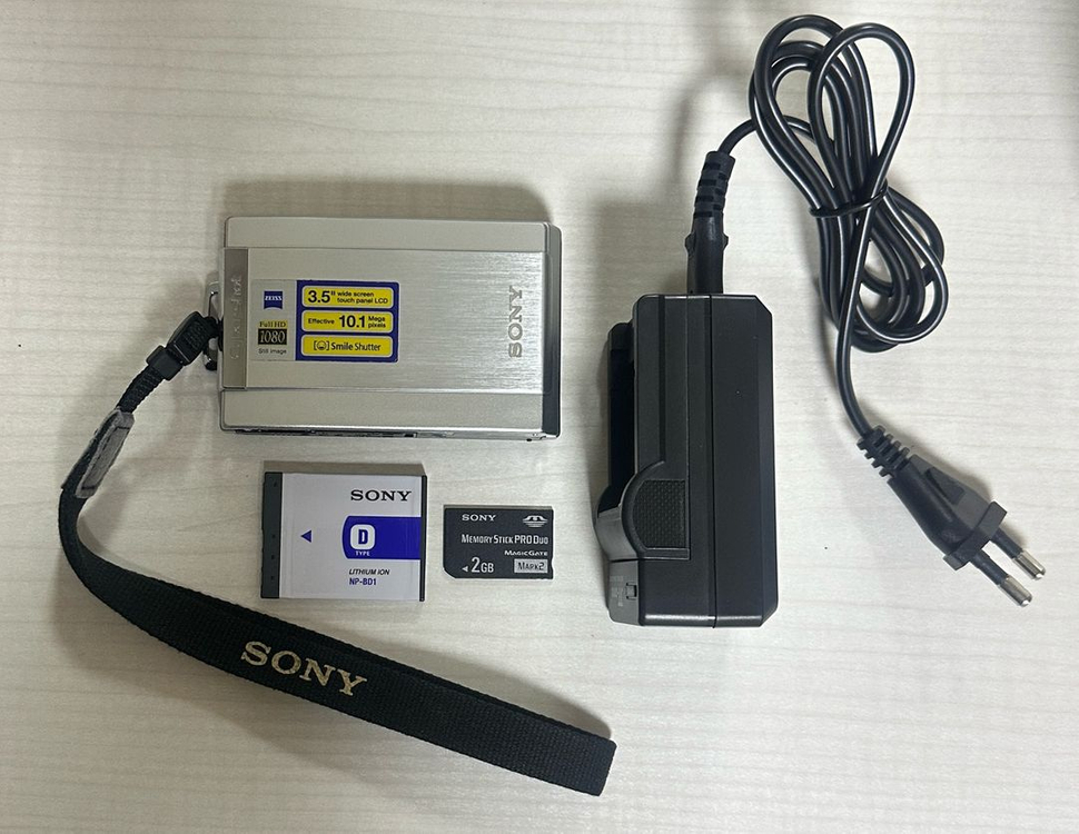 소니 사이버샷 DSC-T300 디카 이미지