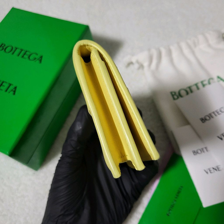 [신형/풀구성] 보테가베네타 카세트 비즈니스 명함 카드지갑 이미지