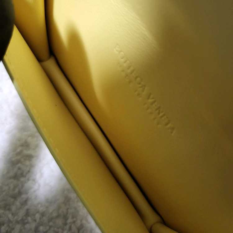 [신형/풀구성] 보테가베네타 카세트 비즈니스 명함 카드지갑 이미지