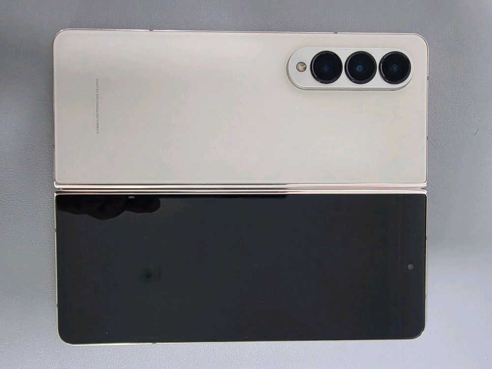갤럭시 폴드4 512기가 55만원, 1년 7개월 사용 이미지