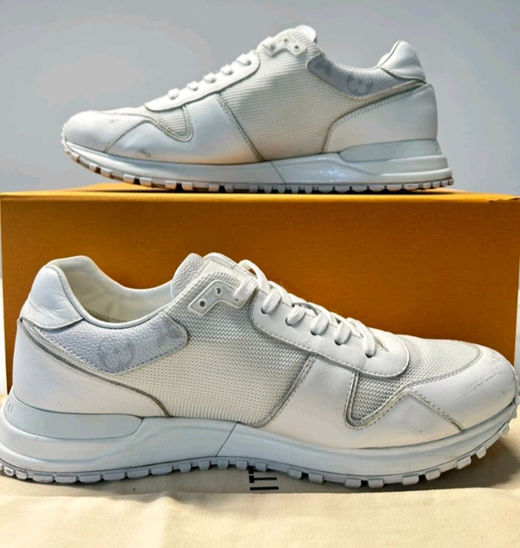 백화점정품 ) 루이비통 런어웨이 남성 스니커즈 이미지