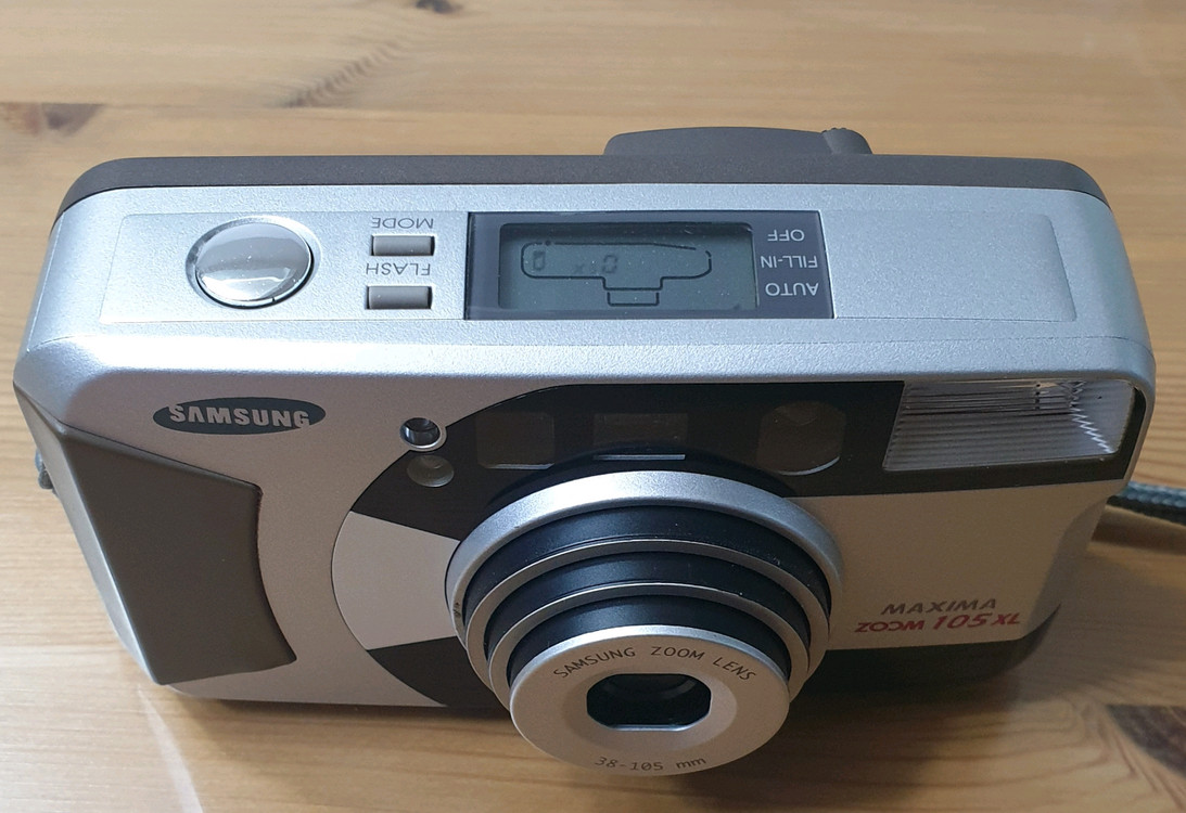 삼성 Maxima Zoom 105XL 고전 필름 카메라 이미지