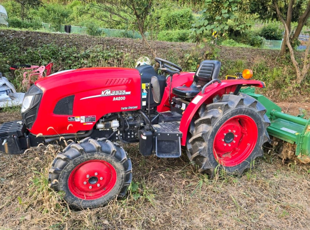 국제 A4200 트랙터 판매 (104시간/소모품 완비) 이미지