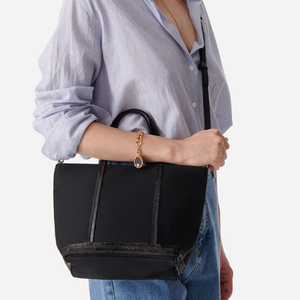 (새상품/정품) 바네사브루노 블랙 카바스백 스몰 이미지