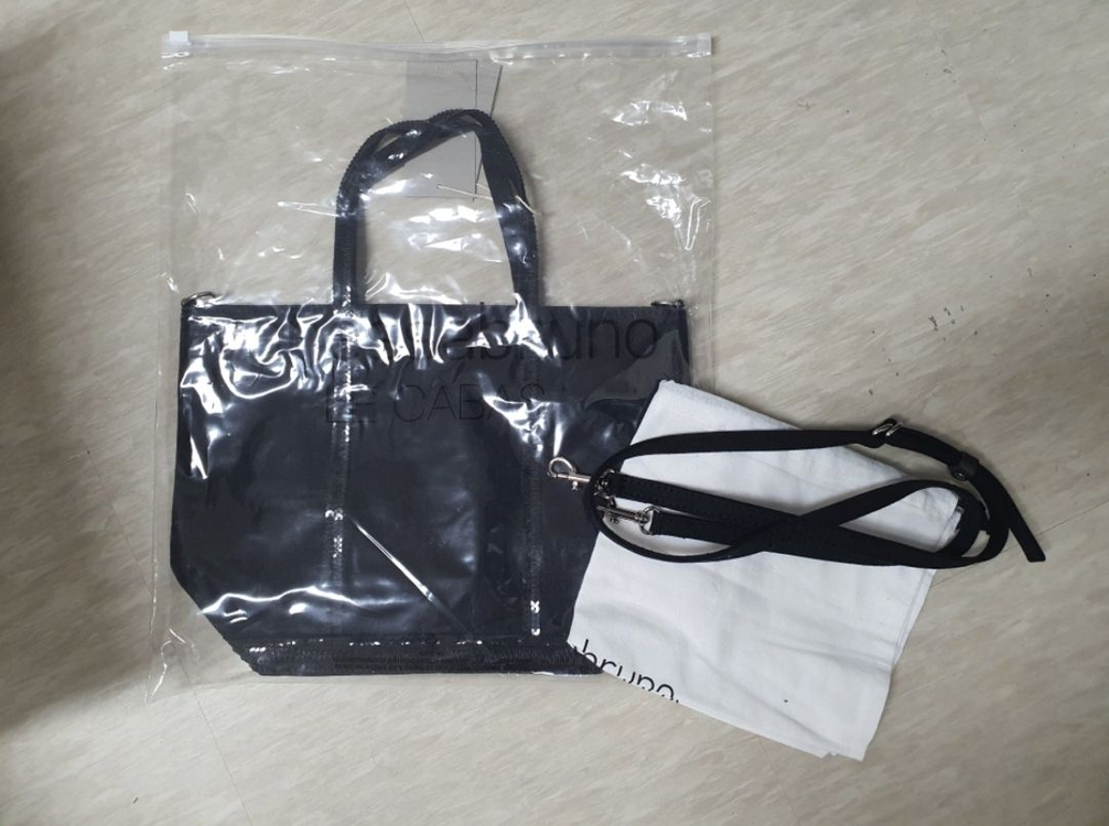 (새상품/정품) 바네사브루노 블랙 카바스백 스몰 이미지