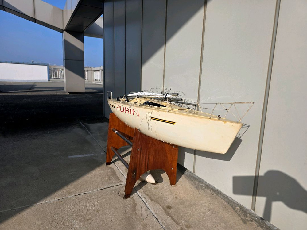 레저용 선박 모형 이미지