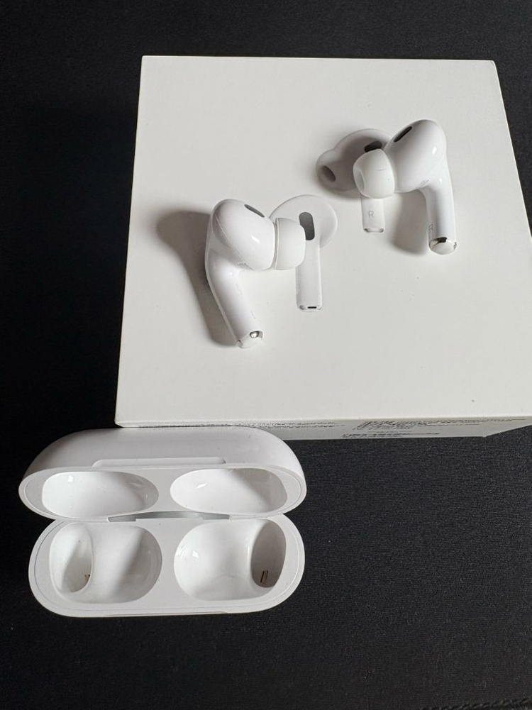 에어팟 프로 2세대 이미지