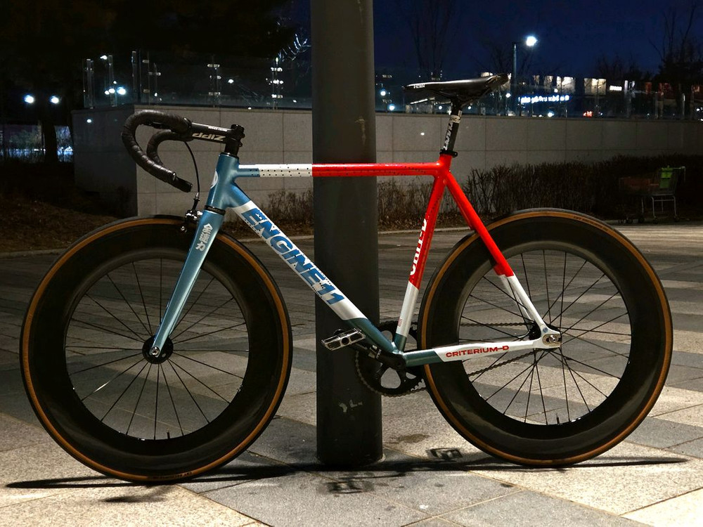 어그로 아님 완차가격 엔진11 크릿디 팝아트 이미지