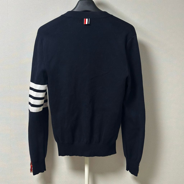 [2] 톰브라운 밀라노 스티치 금장 가디건 네이비 이미지