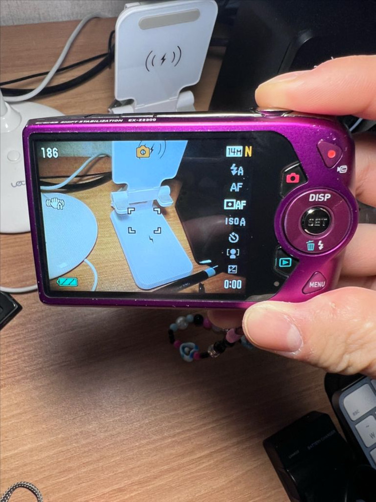 카시오 엑슬림 EX-Z2300 디지털 카메라 이미지