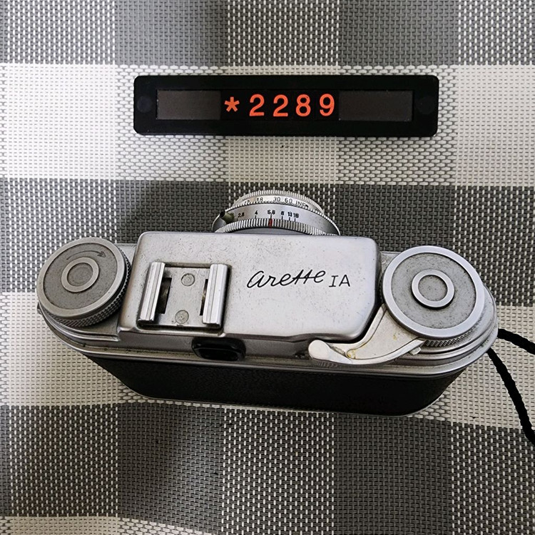 아레테 IA 빈티지 필름카메라 이미지