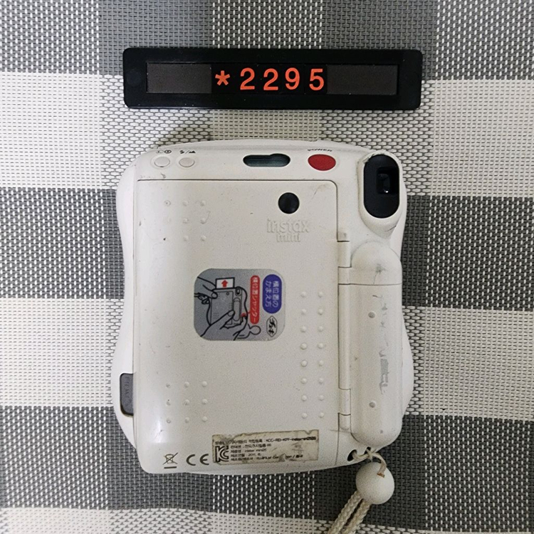후지 인스탁스 미니 25 화이트 폴라로이드 카메라 이미지