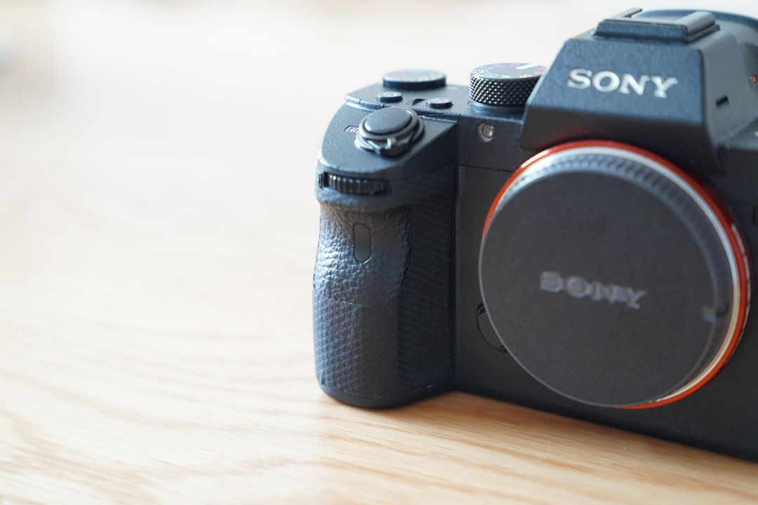 풀프레임 미러리스 소니 a7m3 바디 + 그립 + 핸드스트랩 세트 이미지