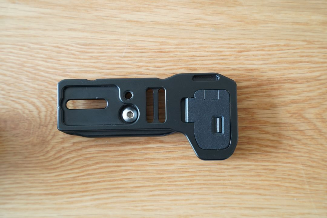 풀프레임 미러리스 소니 a7m3 바디 + 그립 + 핸드스트랩 세트 이미지