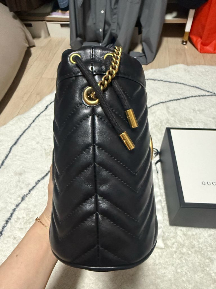 구찌 마몬트 미니 버킷백 복조리백 이미지