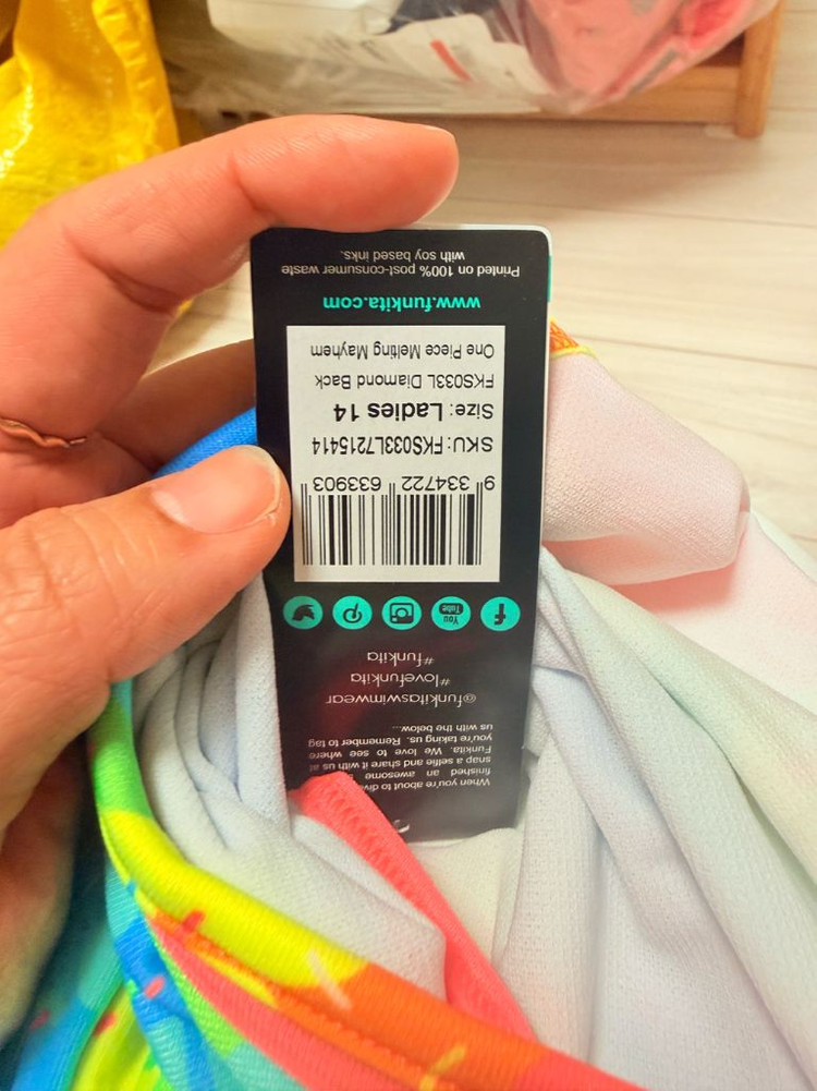 펑키타 멜팅 우14 이미지