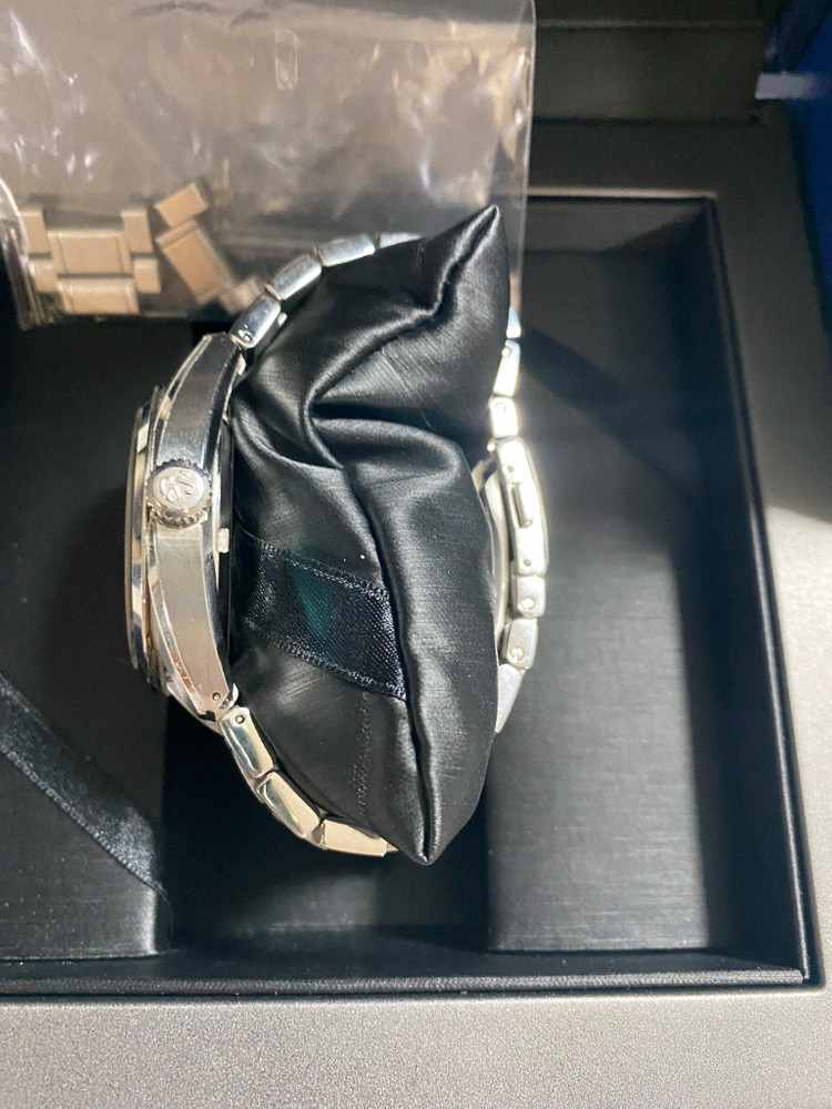 그랜드세이코 자작나무 하이비트팝니다 이미지