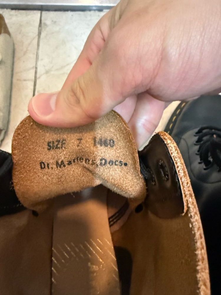 닥터마틴1460MIE 이미지