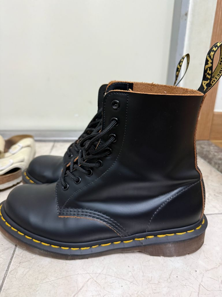 닥터마틴1460MIE 이미지