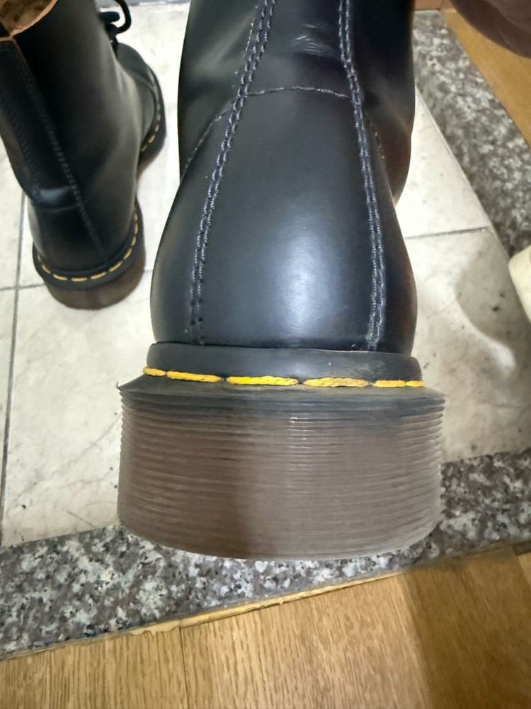 닥터마틴1460MIE 이미지