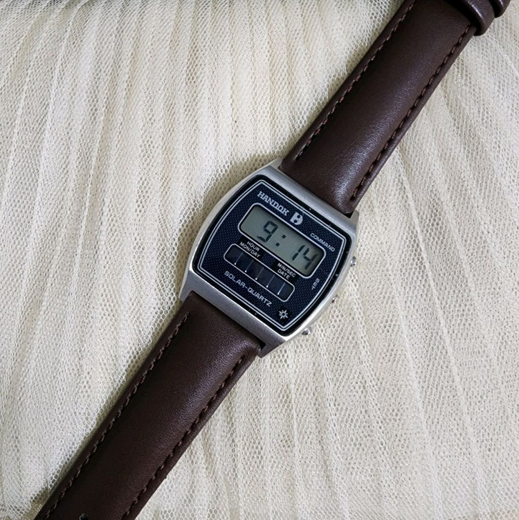 80s 한독 빈티지 솔라 쿼츠 전자시계 이미지