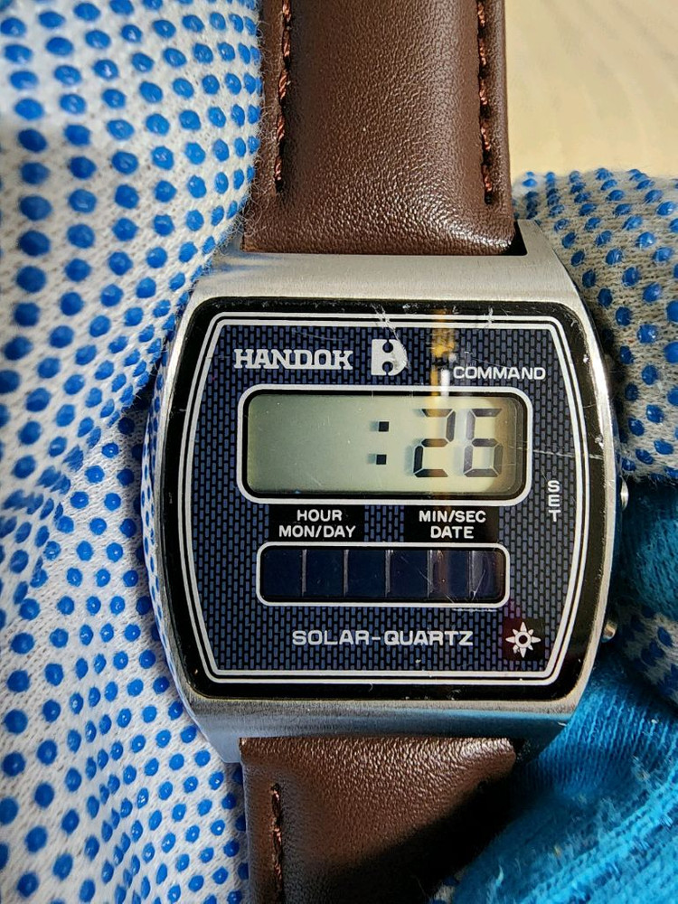 80s 한독 빈티지 솔라 쿼츠 전자시계 이미지