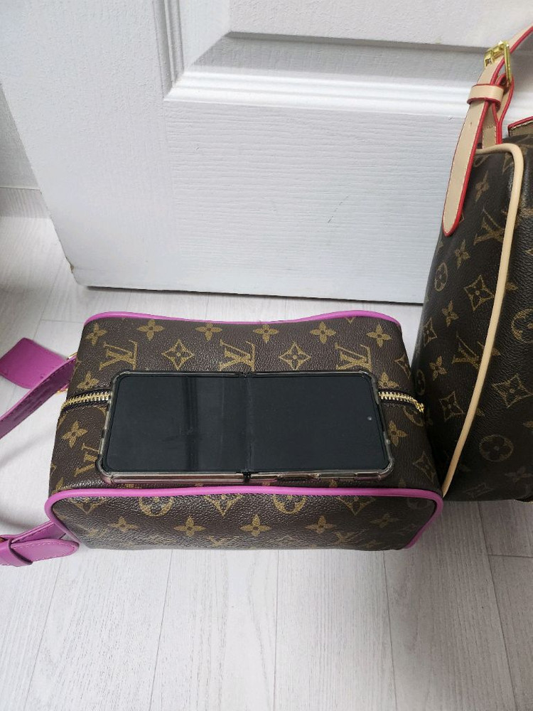 류이비뚕 빅파우치 이미지