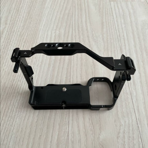 소니 ZV-E1 스몰리그 케이지 이미지