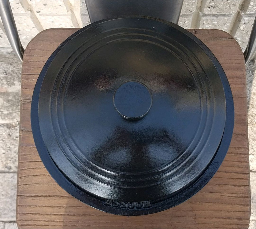 (중고)MOOSSE 무쇠솥팝니다(19CM) 이미지