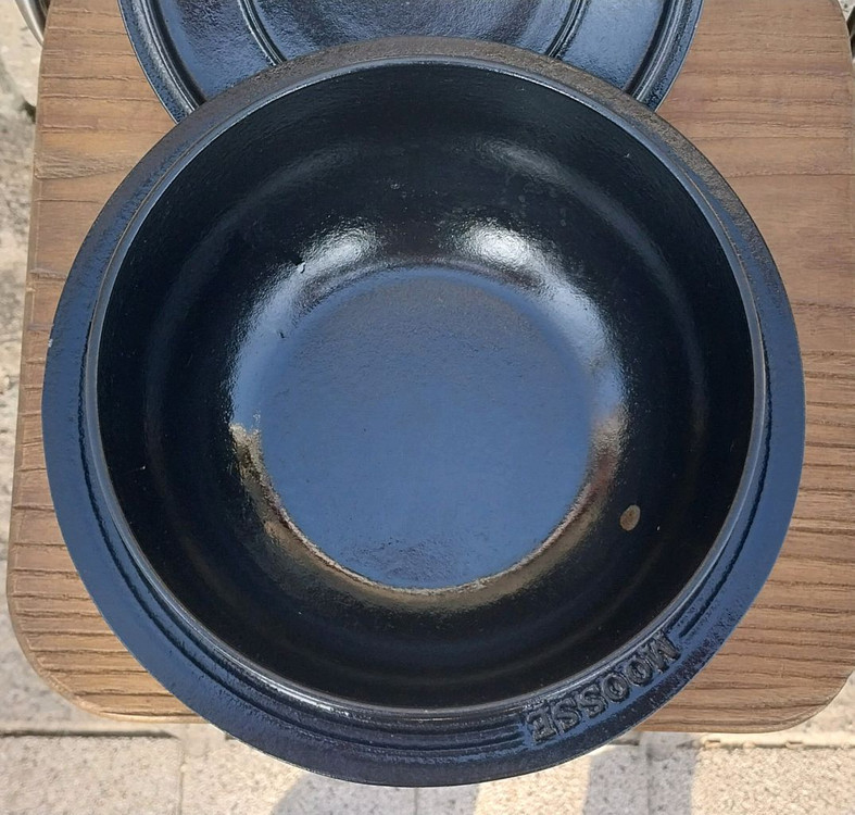 (중고)MOOSSE 무쇠솥팝니다(19CM) 이미지