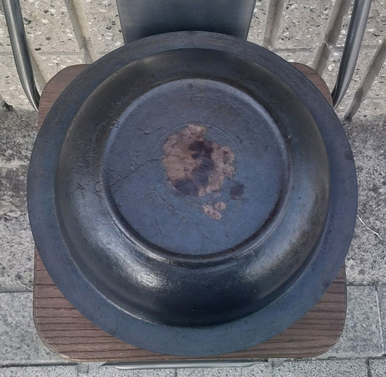 (중고)무쇠 가마솥 팝니다.(24cm/9인용) 이미지