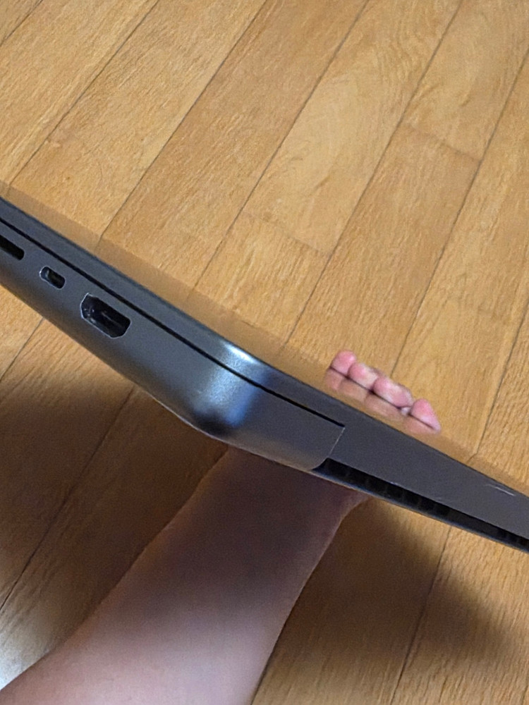 맥북 프로 16인치 M2 max 38 GPU, 64GB RAM, 1TB SSD 이미지