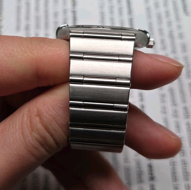 오메가 컨스틸레이션 별로고 격자 화이트판 쿼츠 브레이슬릿 ver. 이미지