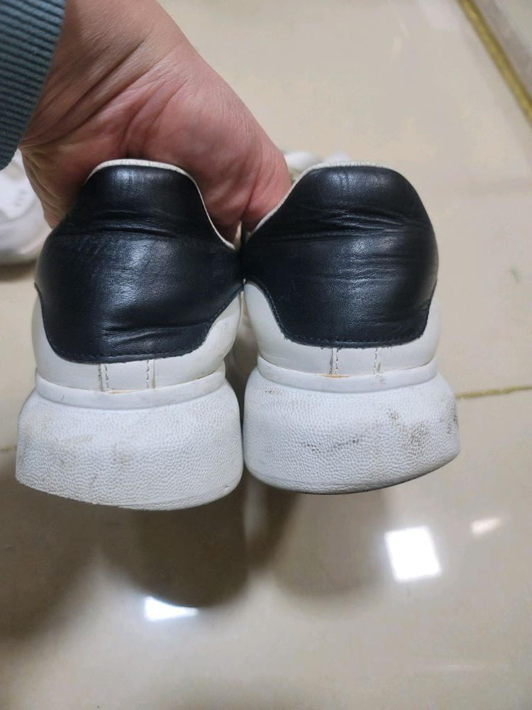 커먼프로젝트 아킬레스로우, 알렉산더맥퀸 이미지