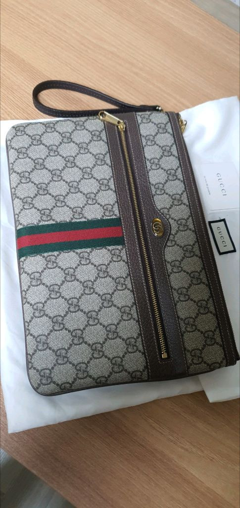 구찌 오피디아 클러치백 새상품급 정품(감정O)프라다루이비통디올고야드샤넬셀린느보테가생로랑버버리발렌시아가가방 이미지