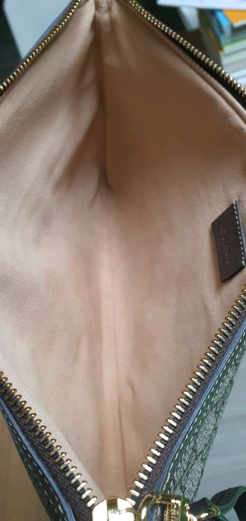 구찌 오피디아 클러치백 새상품급 정품(감정O)프라다루이비통디올고야드샤넬셀린느보테가생로랑버버리발렌시아가가방 이미지