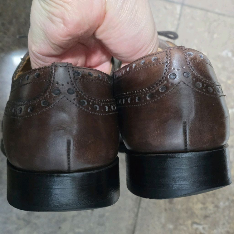 처치스 쳇윈드 다크브라운 UK6F 이미지