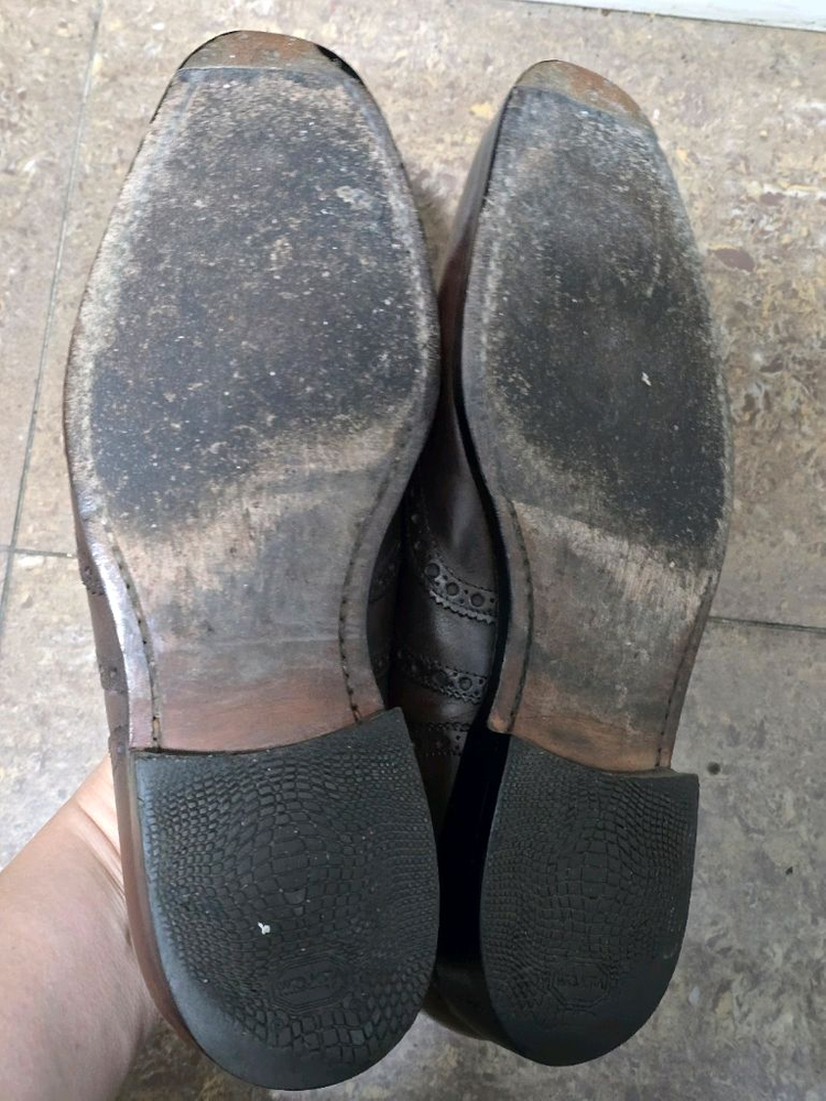 처치스 쳇윈드 다크브라운 UK6F 이미지