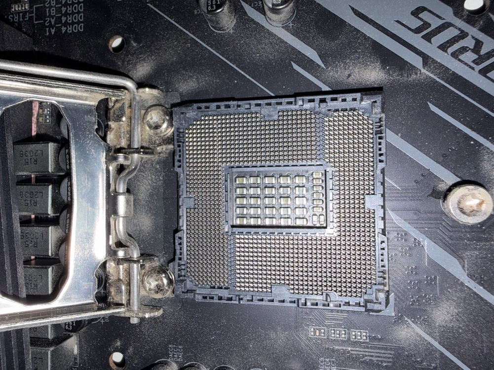 i9 10850k 기가바이트 어로스 z490 이미지