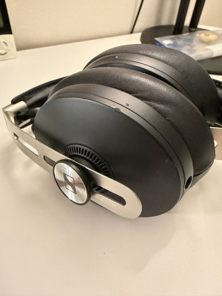젠하이저 모멘텀3 헤드폰 본품 이미지