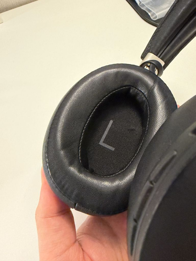 젠하이저 모멘텀3 헤드폰 본품 이미지