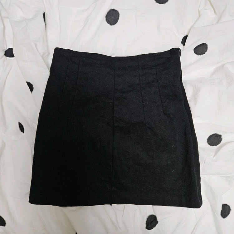 히프나틱 핀턱 트임 스커트 h라인 검정 블랙 스커트 미니 짧은 치마 여친룩 데이트룩 이미지