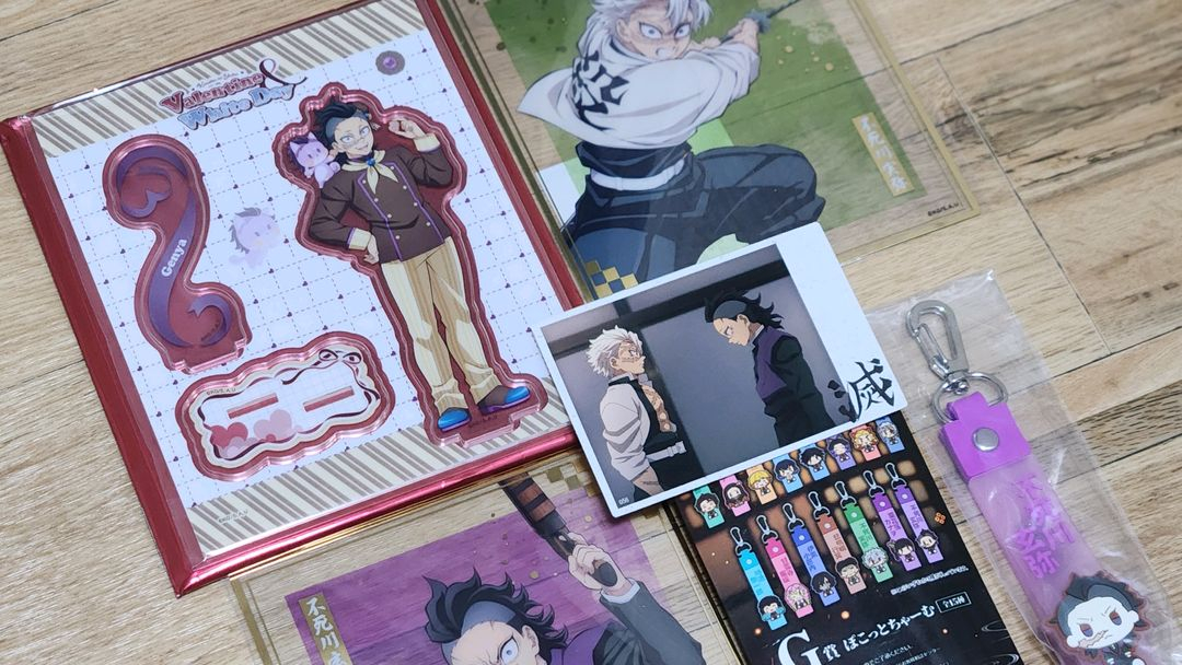 귀멸의 칼날 시나즈가와 사네미, 겐야 아크릴 피규어 굿즈 일괄 이미지