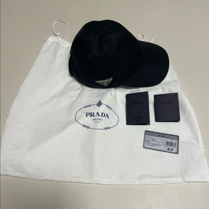 프라다 볼캡 모자 새상품 이미지