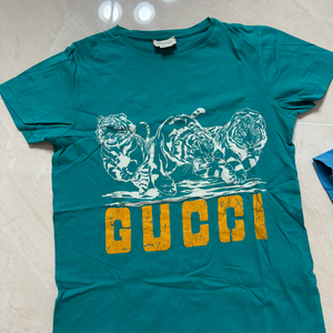 구찌 키즈 타이거 프린트 반팔티 이미지
