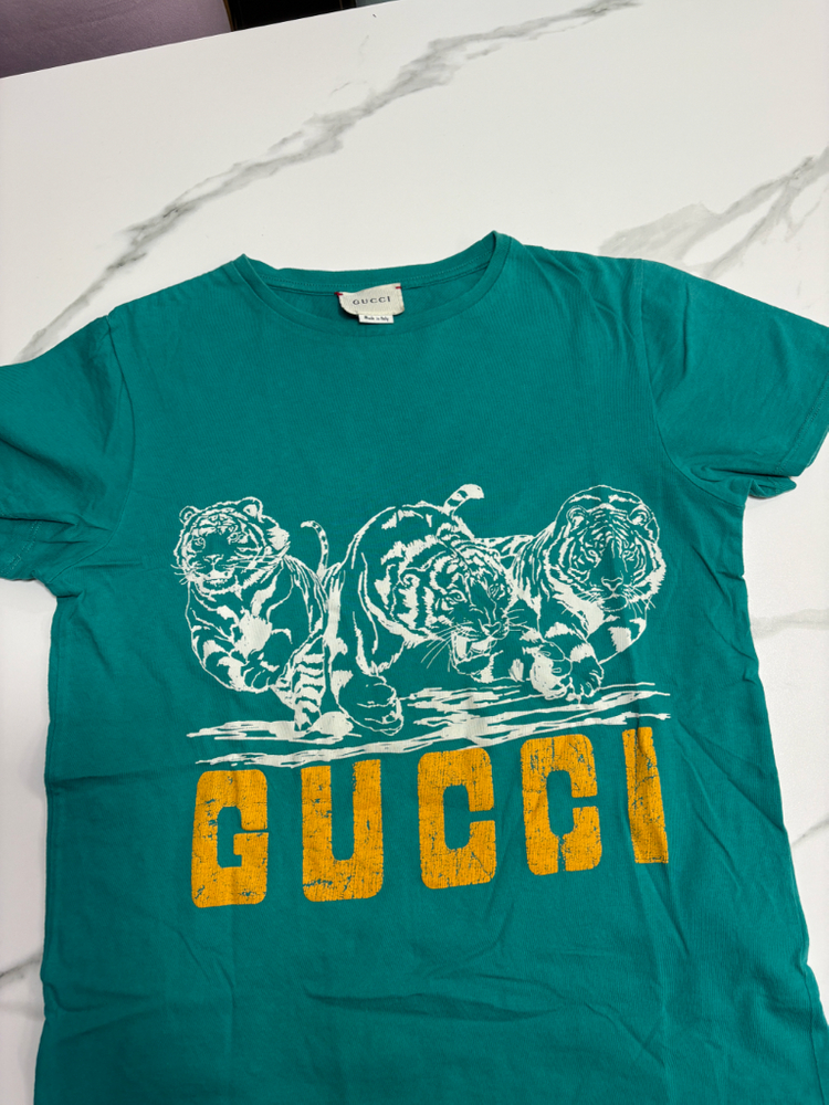 구찌 키즈 타이거 프린트 반팔티 이미지