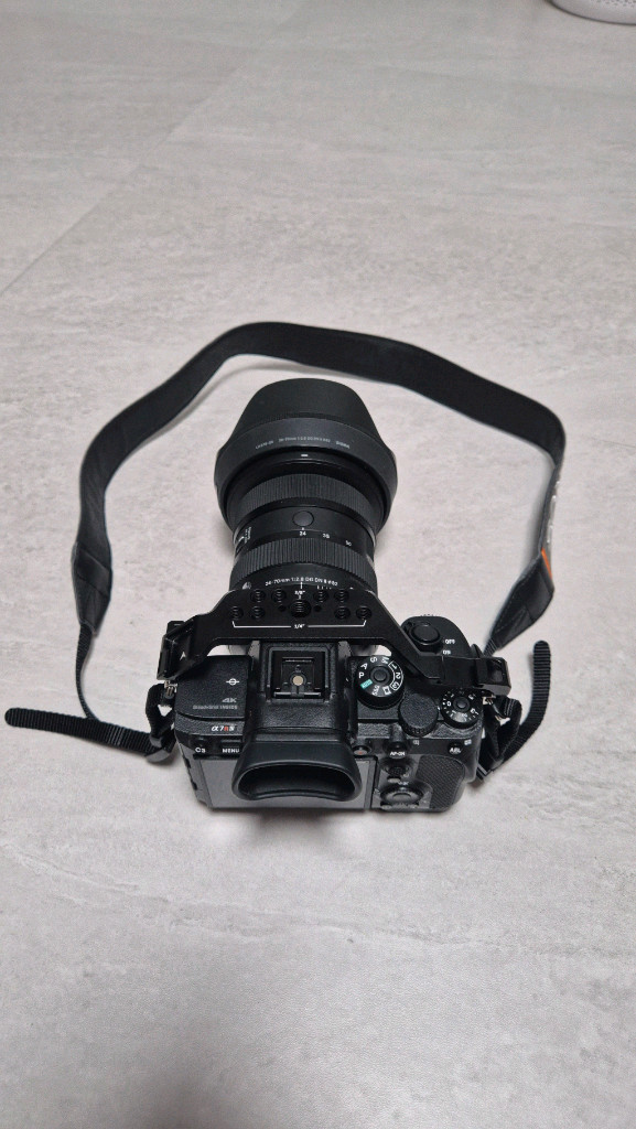 소니 a7r4a 6100컷 판매 시그마 24-70mm 이미지