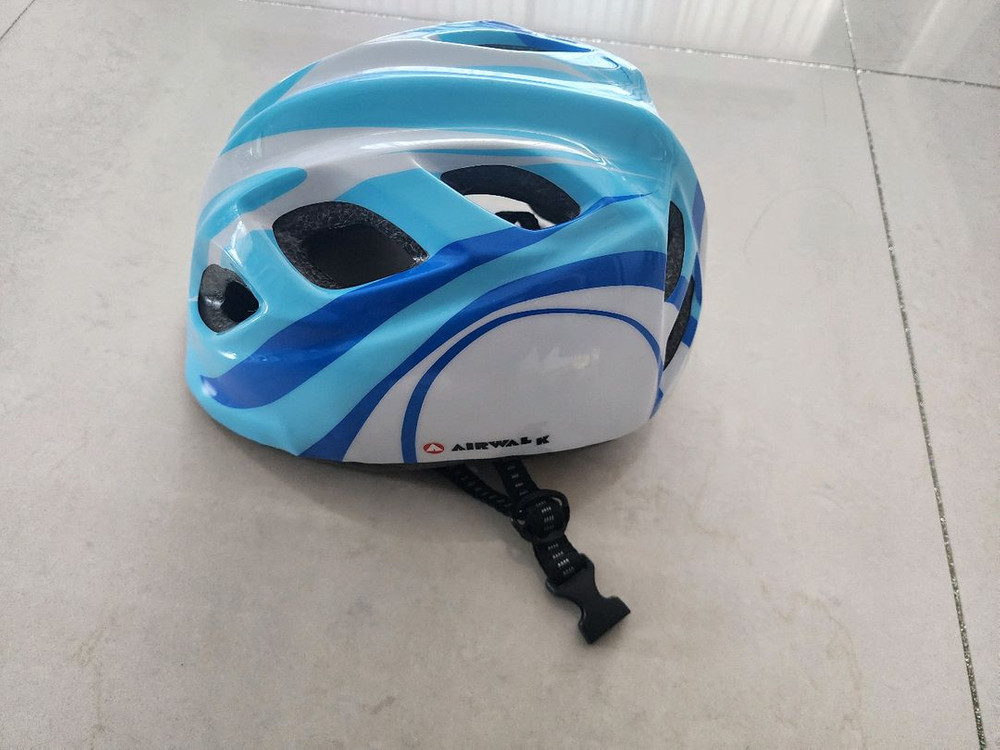 에어워크 헬멧 키즈용 팔아요 이미지