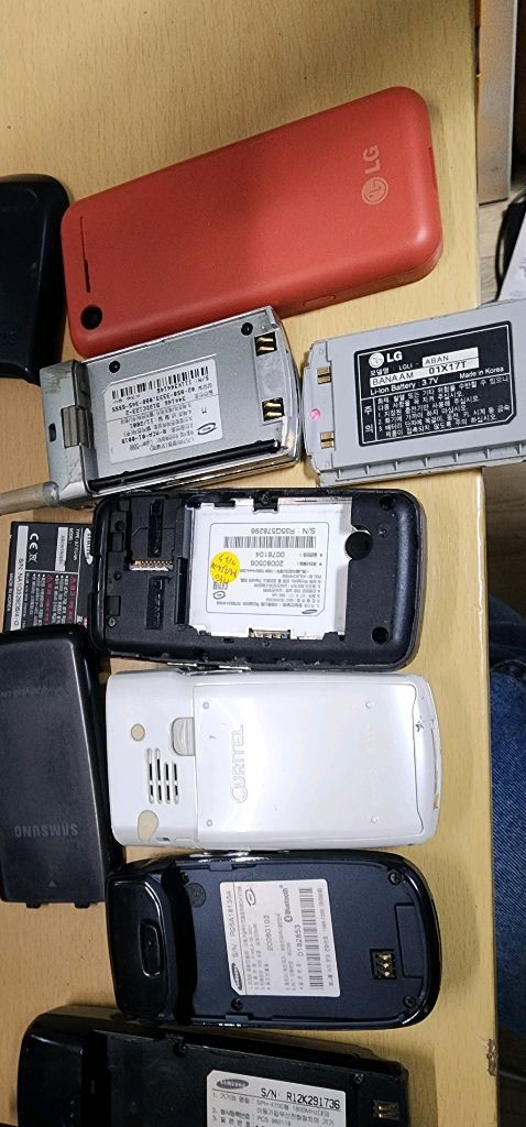 옛날 피쳐폰들 7개 이미지